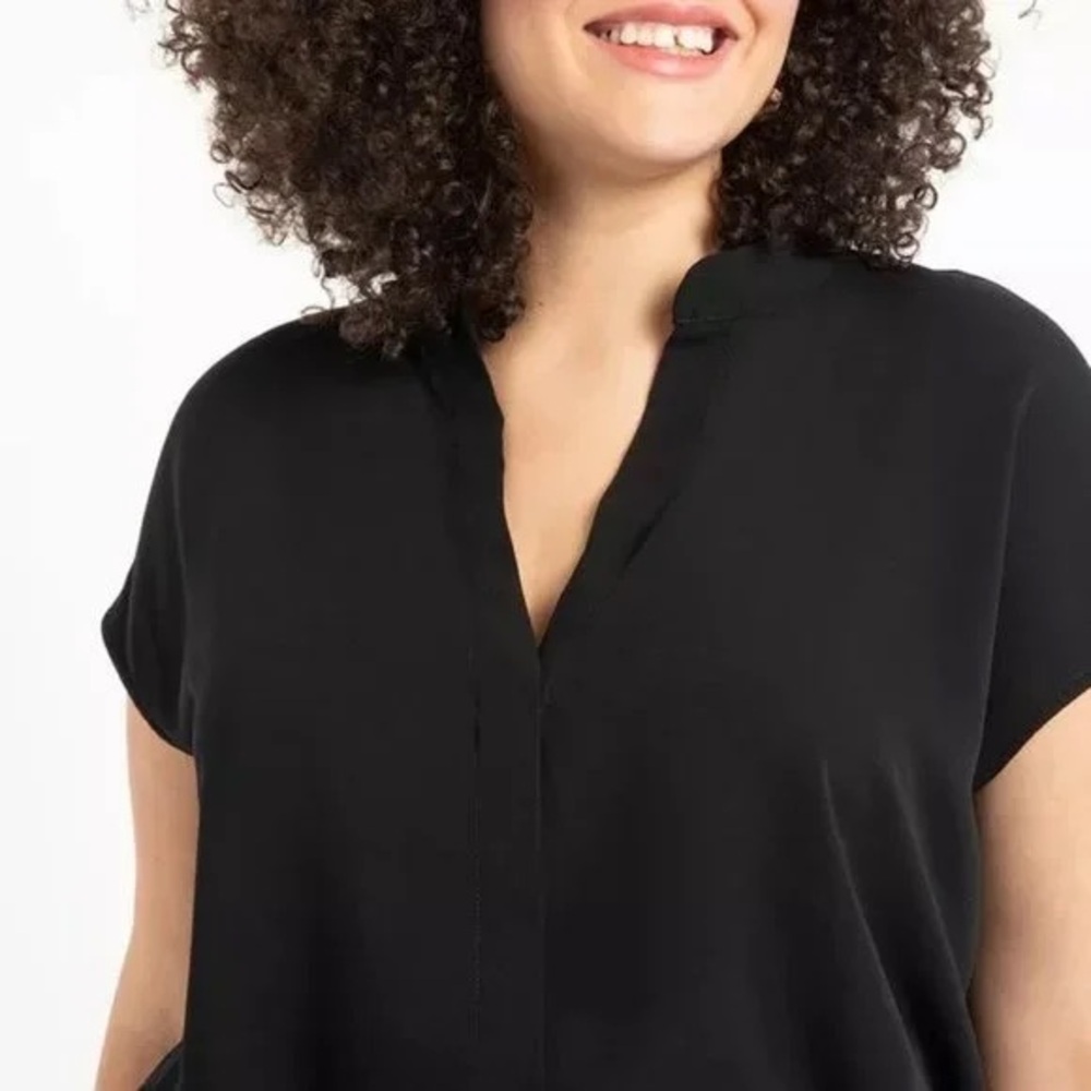 ELOQUII Black Split Neck Blouse NWOT 22W Plus Size Work Office Top